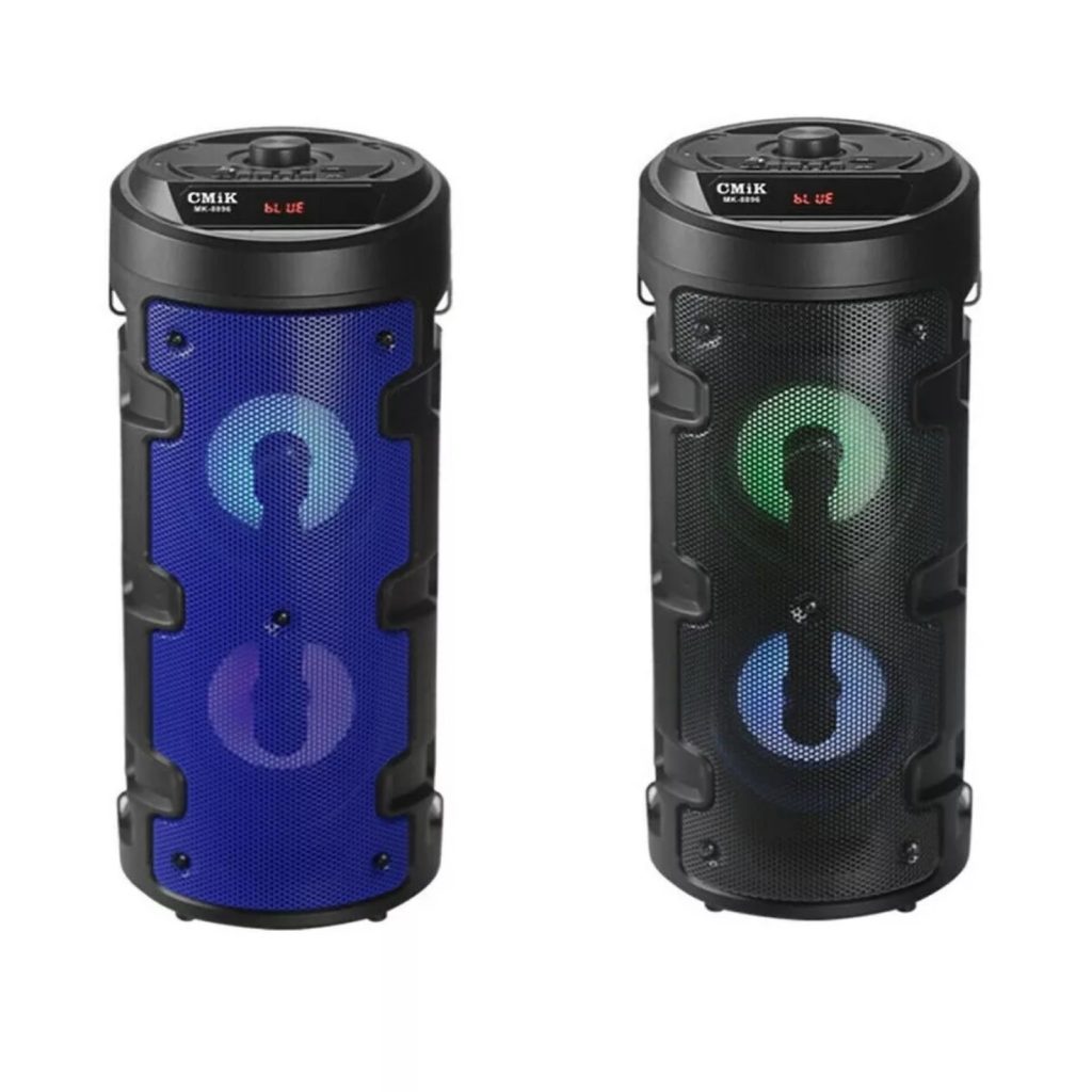 karaoke Bluetooth zvučnik sa mikrofonom — u upotrebi