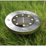 Solarne LED lampe dvorišta drugi ugao, prikaz solarnog panela