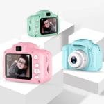 digitalni fotoaparat decu ručka i dizajn detalj