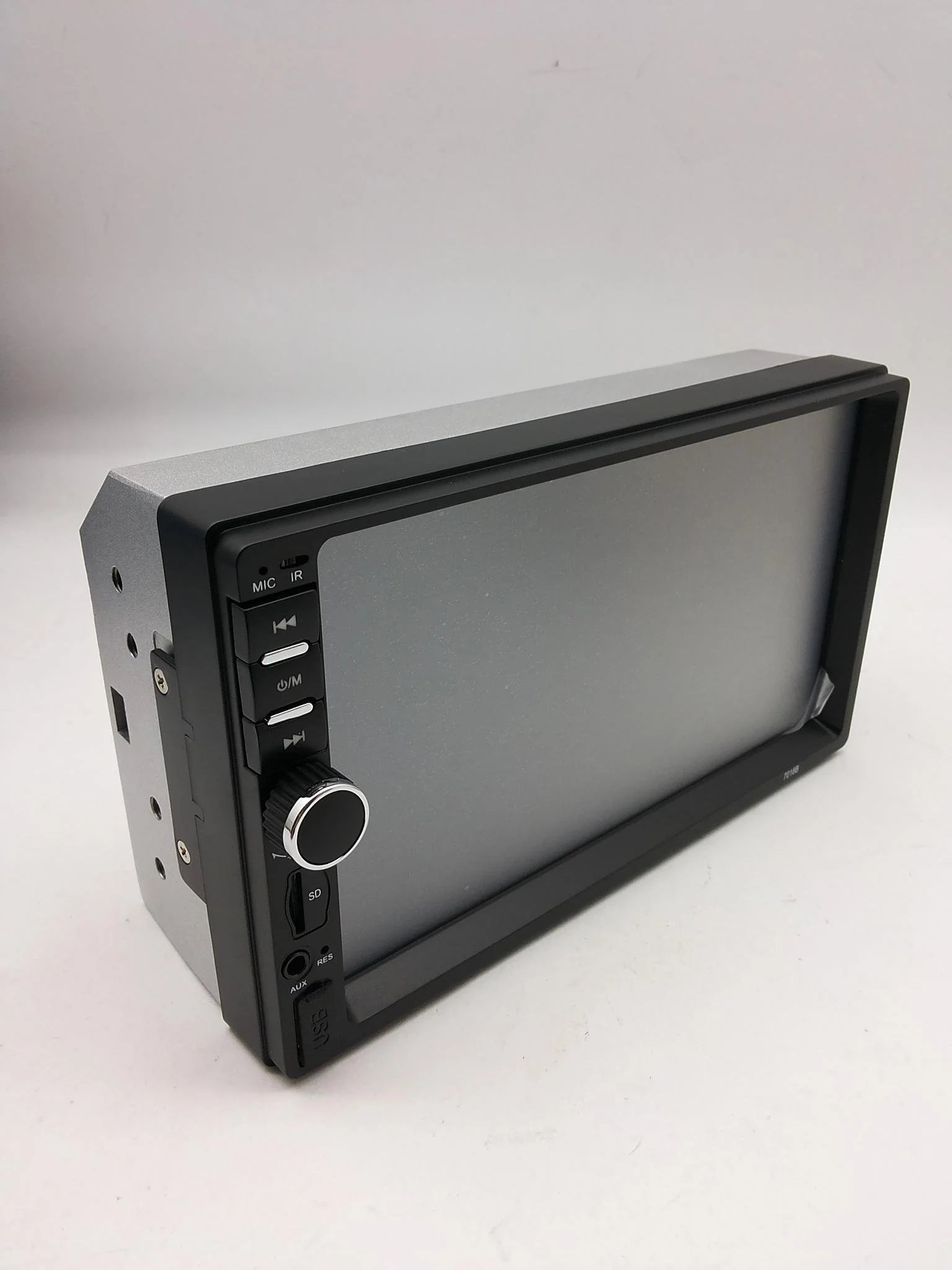 auto radio 2DIN 7 inci auto radio 2DIN 7 inci — u upotrebi