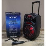 Bluetooth zvučnik KCR-09L iz drugog ugla sa vidljivim gumbima
