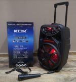 bluetooth zvučnik sa mikrofonom — u upotrebi