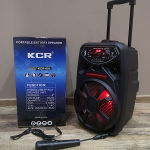bluetooth zvučnik sa mikrofonom — u upotrebi