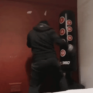 bokserska vreća na naduvavanje — u upotrebi