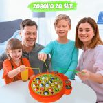 Detalj mehanizma — ribice koje se pomeraju nagore u igri Pecanje XL