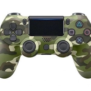 džojstik za PS4 maskirni — u upotrebi
