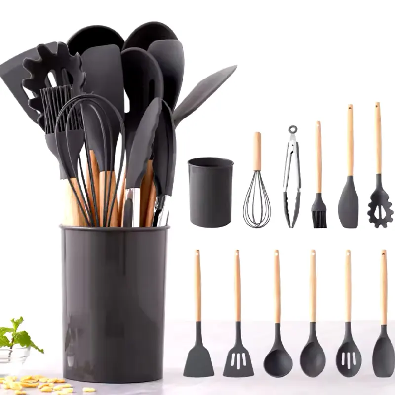 kuhinjski-set-pribora-1 kuhinjski set pribora — prednja strana