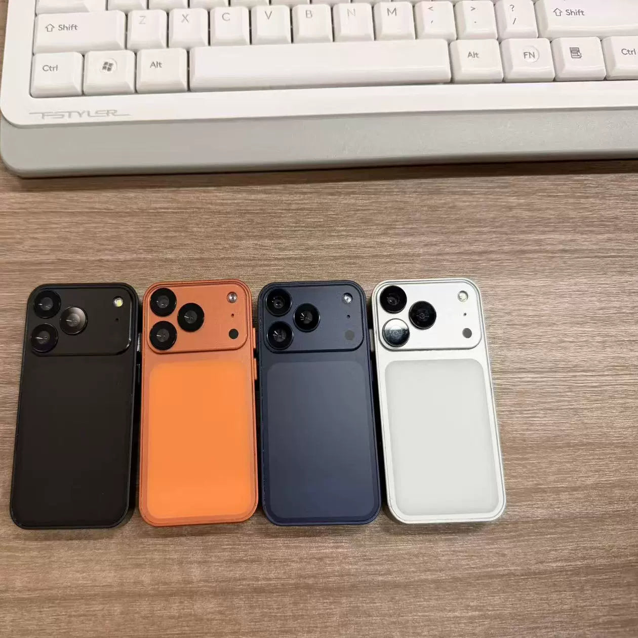 mini Android telefon 5G — u upotrebi