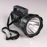punjiva LED lampa reflektor — detalji