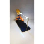 Goku LED figura lampa osvetljena u tami sa živim boja efektima