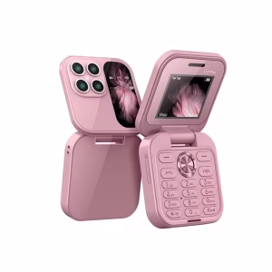 i17 Pro Mini telefon u rukama tokom korišćenja