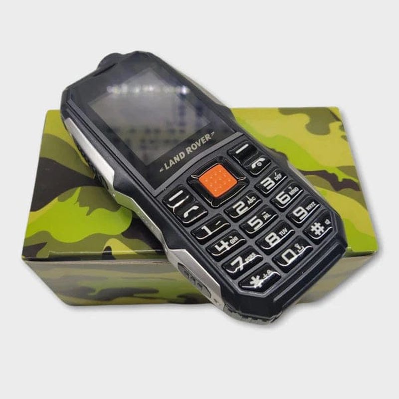 Land Rover telefon dual sim C2 Land Rover telefon - prednja strana