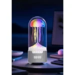 LED lampa meduza u mraku sa aktiviranim svetlucavim efektima