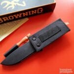 Browning nož sa kresivom - u upotrebi