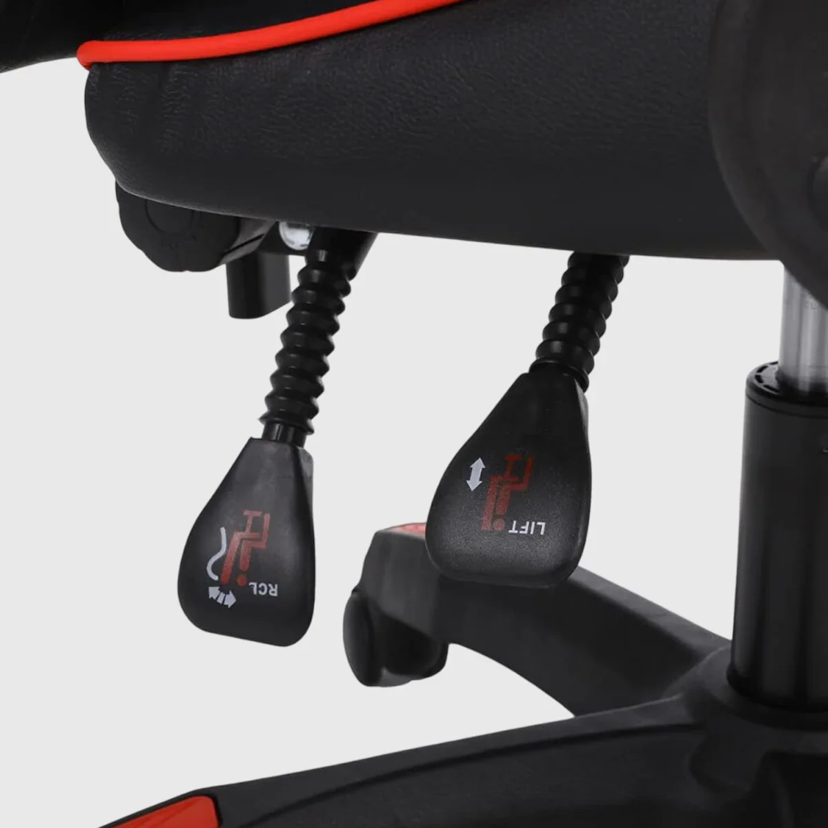 Ergonomska stolica za gejmere crveno-bela gaming stolica - u upotrebi