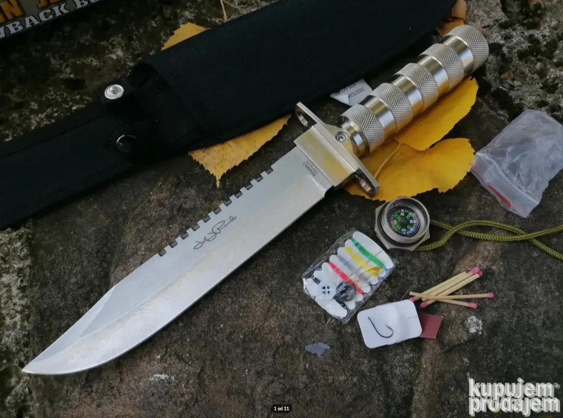 Survival nož Rambo 35 cm sa kompasom i opremom za preživljavanje Rambo survival nož - prednja strana