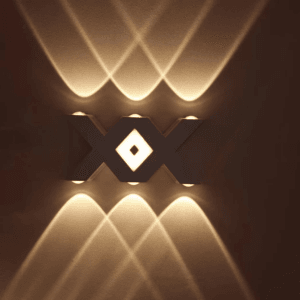 zidna led lampa - prednja strana