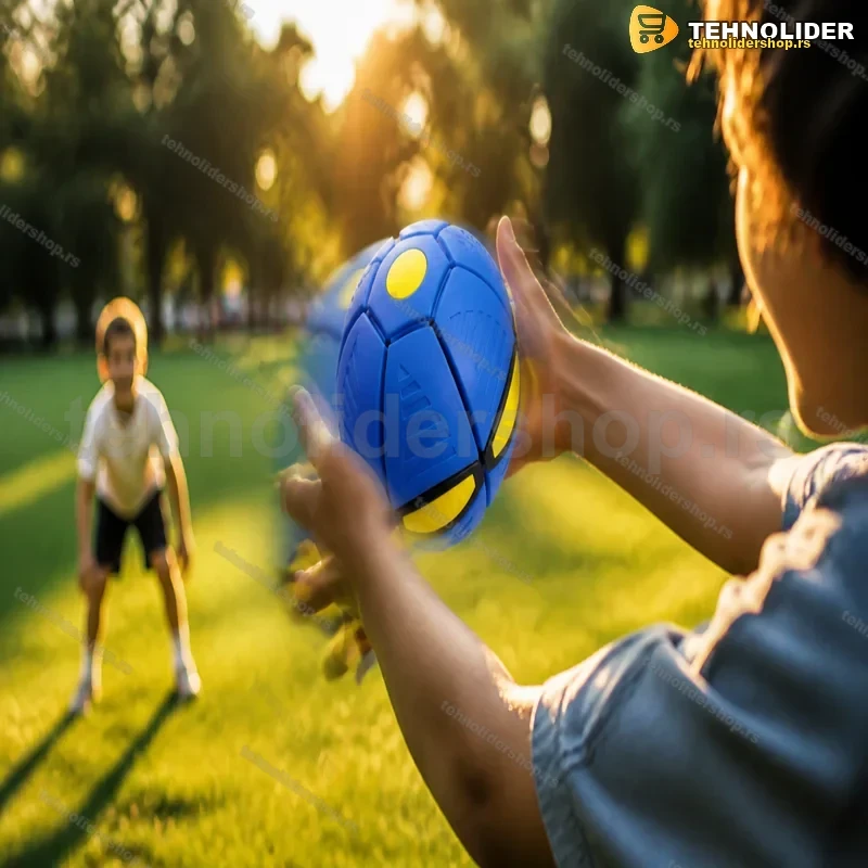 Phlat Ball – Frizbi Lopta koja se Pretvara u Loptu | Igračka za Decu Phlat Ball – Frizbi Lopta koja se Pretvara u Loptu | Igračka za Decu