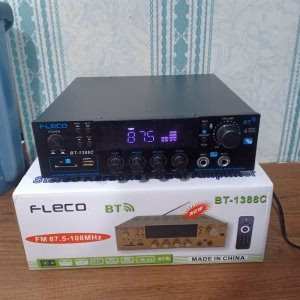 Stereo Bluetooth pojačalo BT-1388C sa FM radiom i daljinskim bluetooth pojačalo - u upotrebi