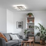 crna LED plafonjera - u upotrebi