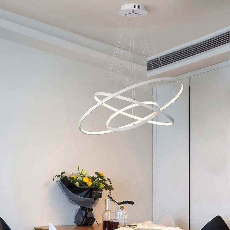 Luster tri prstena ZL-SJDD009 sa prigušivanjem i daljinskim luster tri prstena - u upotrebi